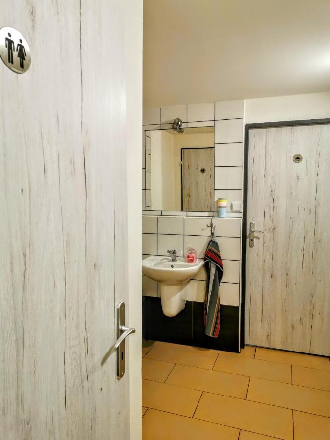 布劳莫夫Ubytovani V Podhoubi公寓 外观 照片